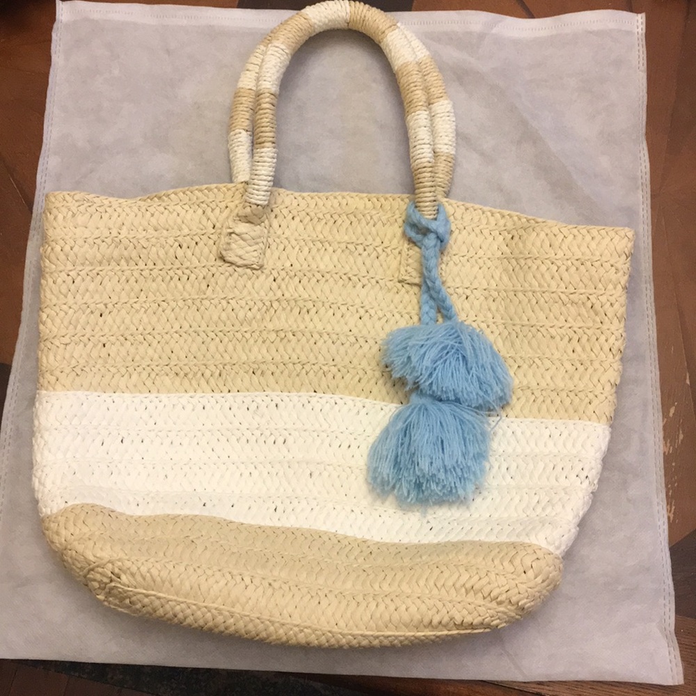 Altru Straw Tote